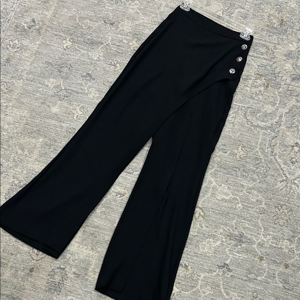 Elegant Black Wide-Leg Pants